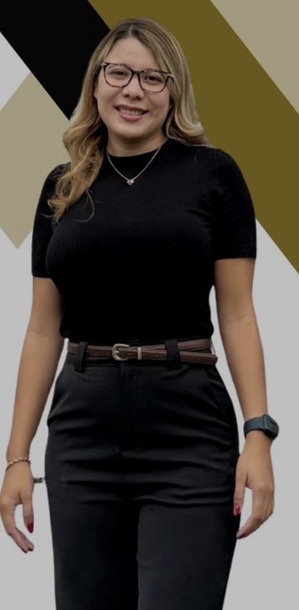 Licda. Silvia Aguilar - Directora Legal